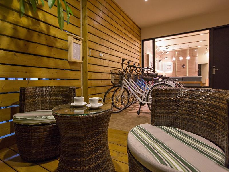 Traveller Inn Zhongzheng Library image