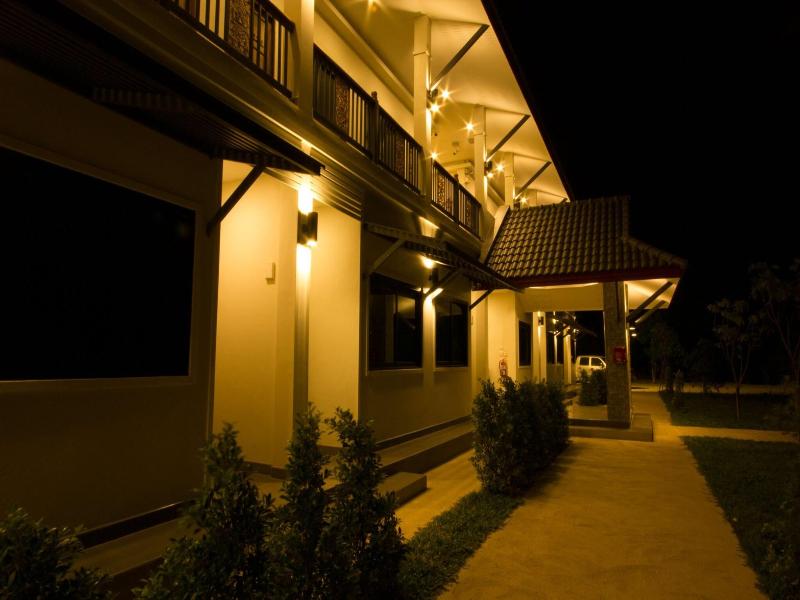The Rise Resort Sukhothai Historical Park