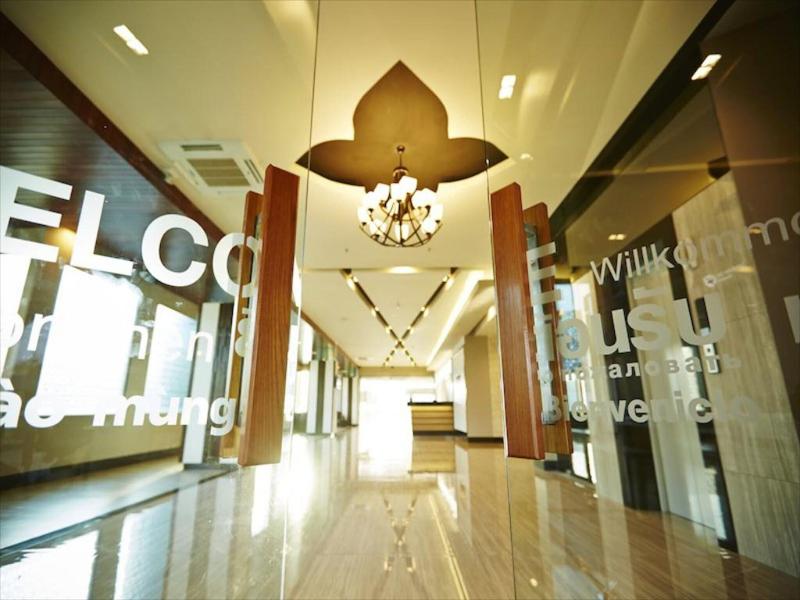 Leevana Hotel