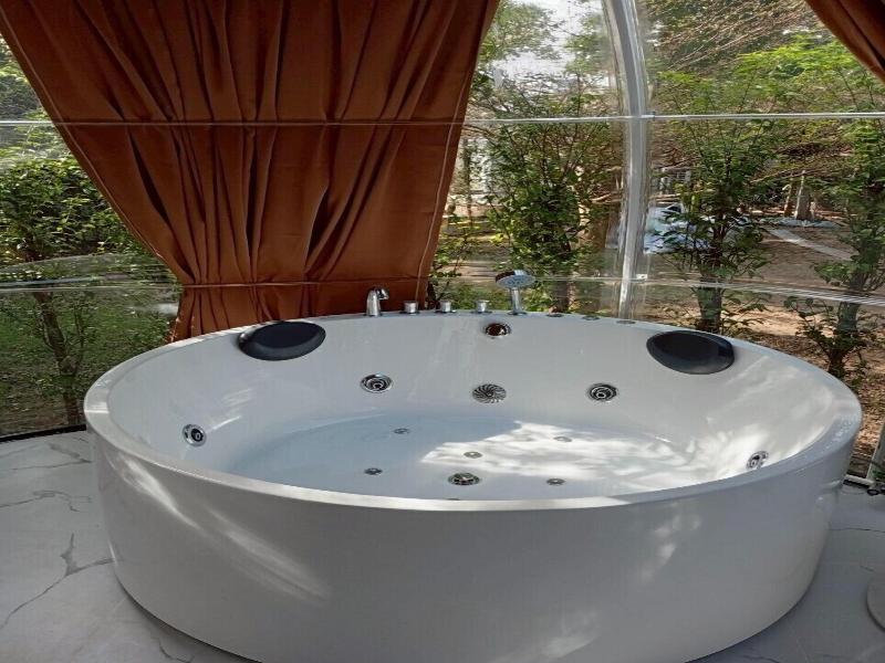 V20 Boutique Hotel image