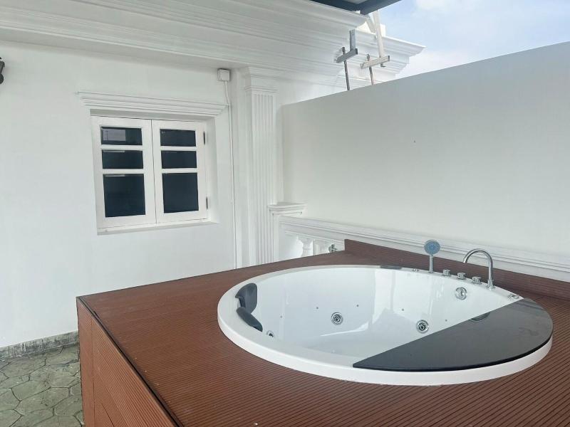 V20 Boutique Hotel image