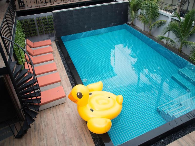 V20 Boutique Hotel image