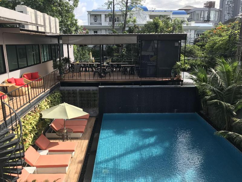 V20 Boutique Hotel image