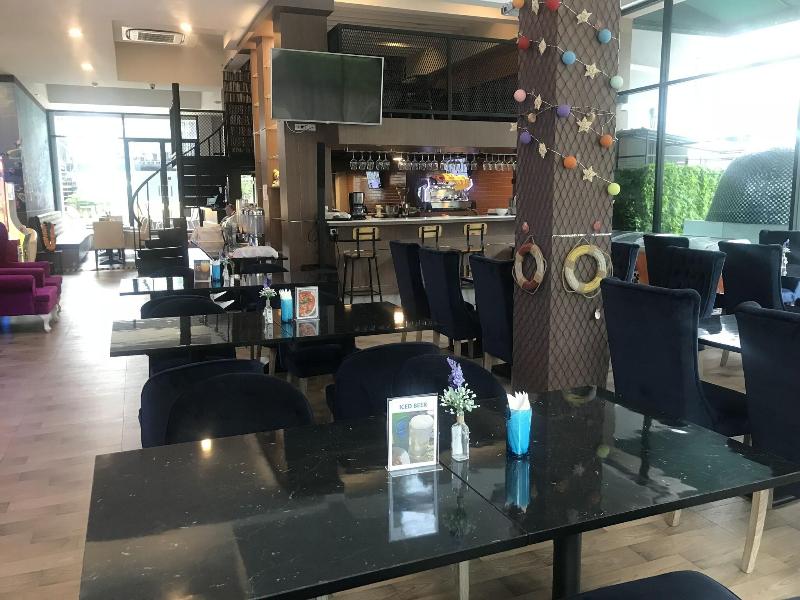 V20 Boutique Hotel image