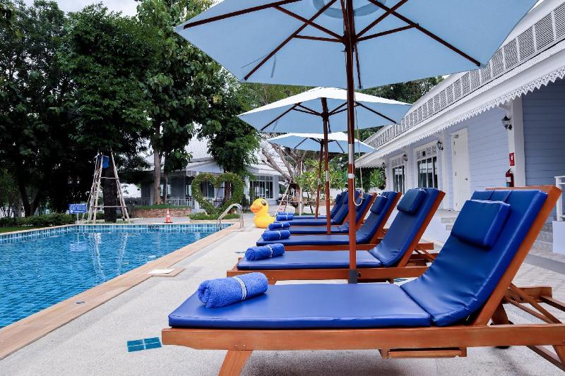 Tubtim Siam River Kwai Resort