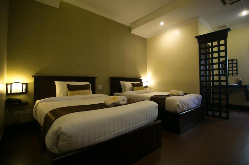 Seasons Riverside Hotel image
