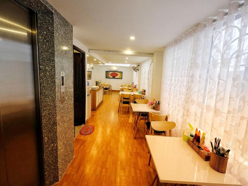 City Backpackers Hostel image