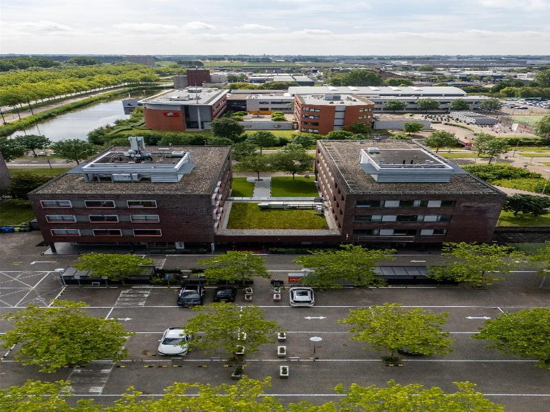 Executive Residency by Best W. Amsterdam Airport image