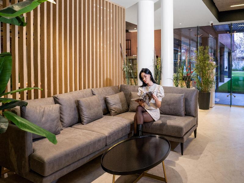 Executive Residency by Best W. Amsterdam Airport image