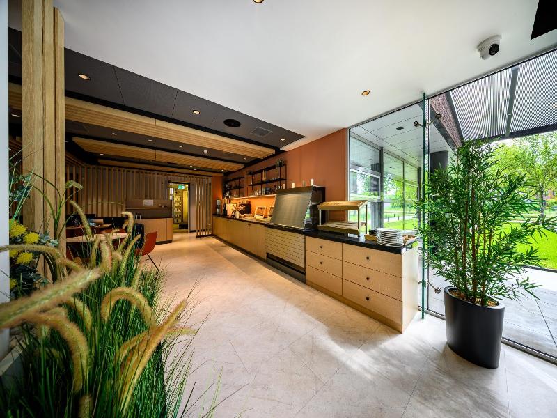 Executive Residency by Best W. Amsterdam Airport image