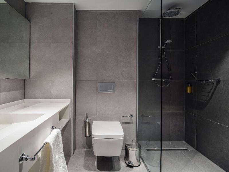 Executive Residency by Best W. Amsterdam Airport image