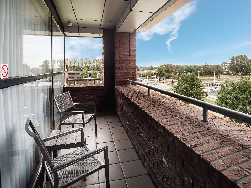 Executive Residency by Best W. Amsterdam Airport image