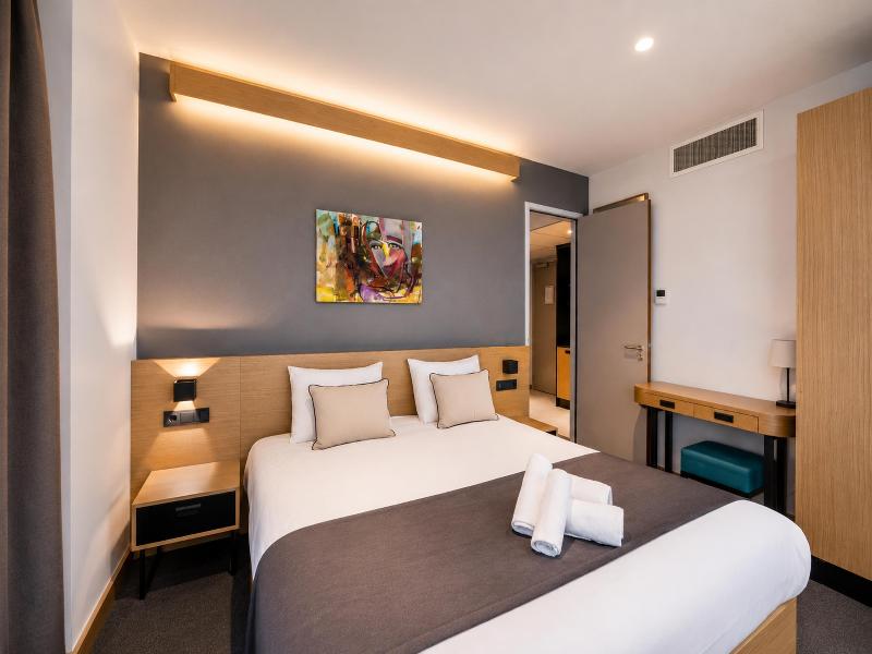 Executive Residency by Best W. Amsterdam Airport image
