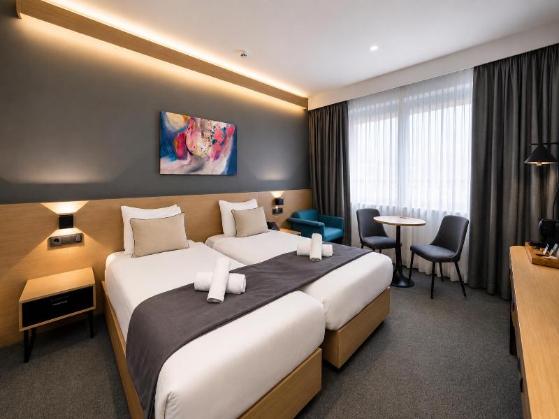 Executive Residency by Best W. Amsterdam Airport image