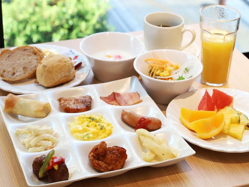 Smile Hotel Premium Osaka Higashi Shinsaibashi image