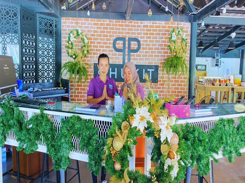 Phi Phi Donchukit Resort