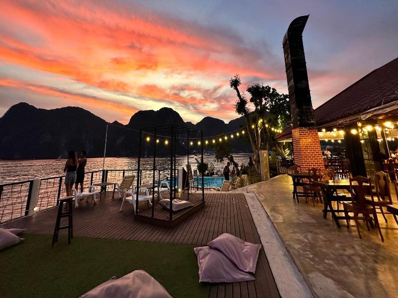 Phi Phi Donchukit Resort