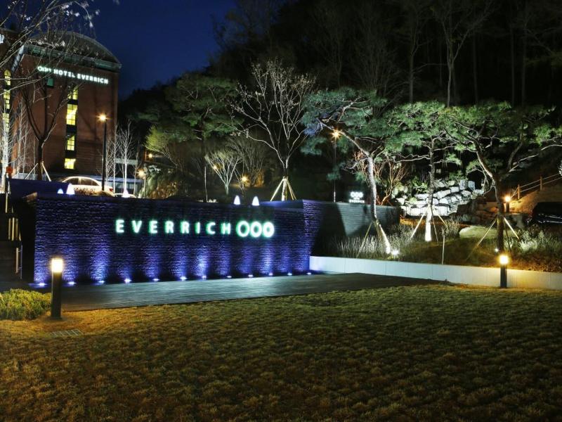 Everrich Hotel image