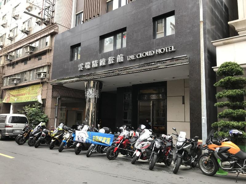 The Cloud Hotel image