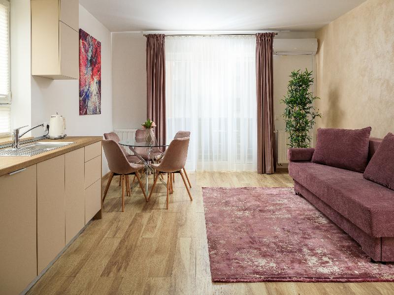 Brasov Holiday Apartments image