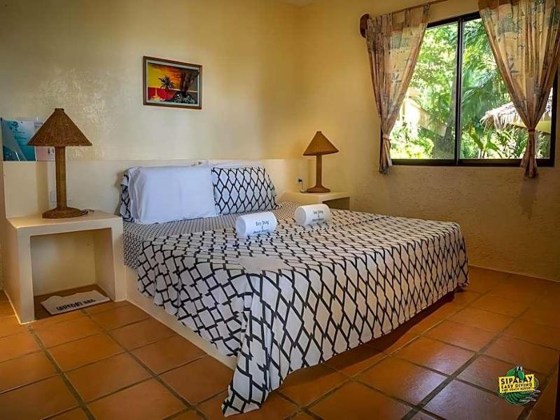 Easy Diving And Beach Resort — general view