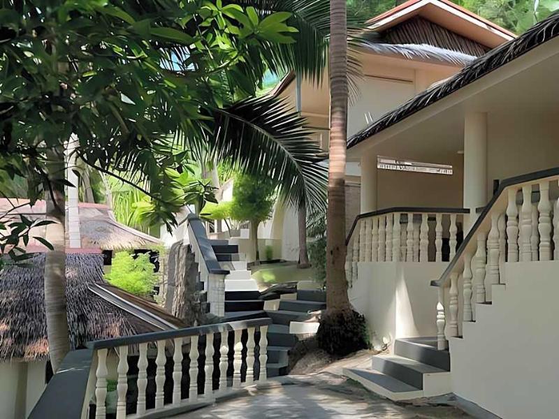 Easy Diving And Beach Resort — general view