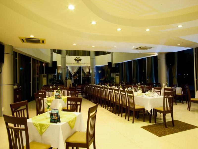 River Hotel Ha Tien image 3