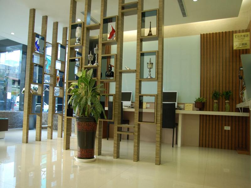 Paris Business Hotel image