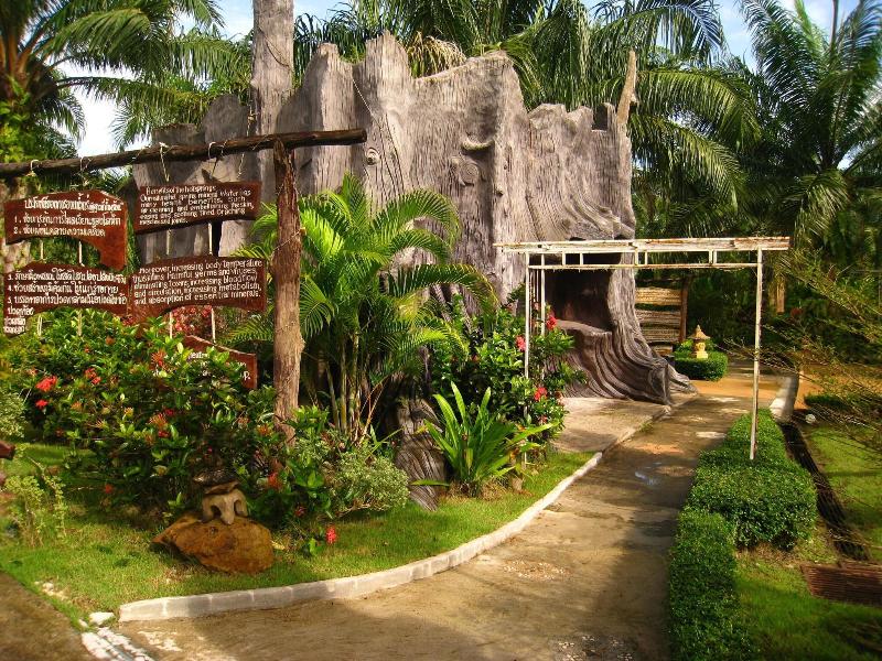 Nattha Waree Hot Spring Resort And Spa image