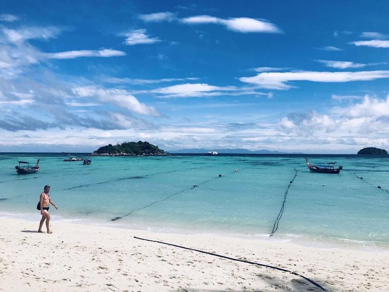 Lipe Power Beach Resort image