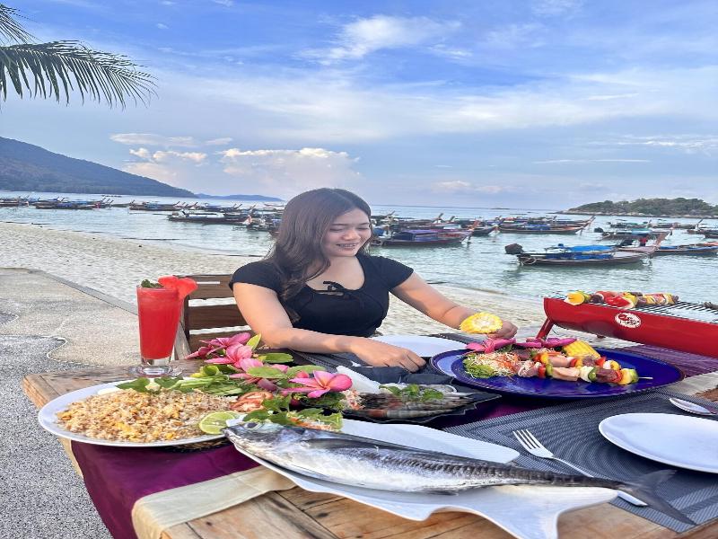 Lipe Power Beach Resort image