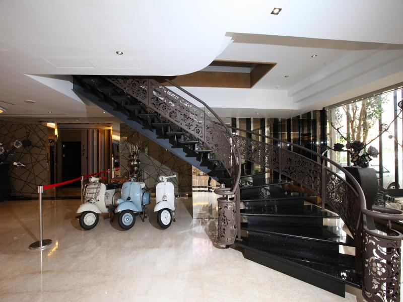 E. Sun Villa Hotel & Resort