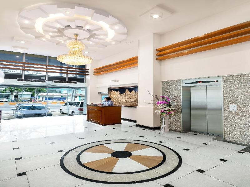 The Hub Hotel image