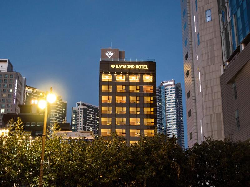 Baymond Hotel image