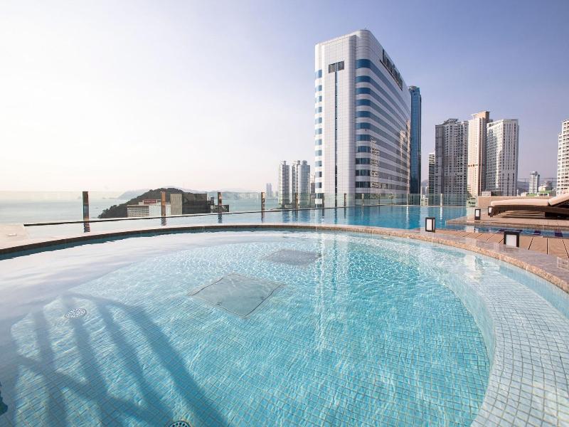 Baymond Hotel image