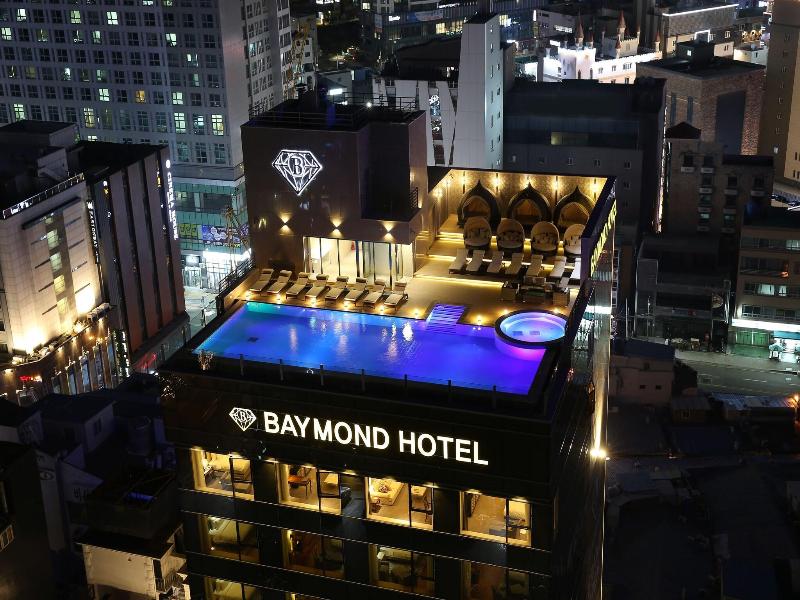 Baymond Hotel image