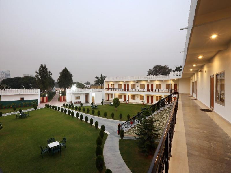 Aapno Ghar Resort image