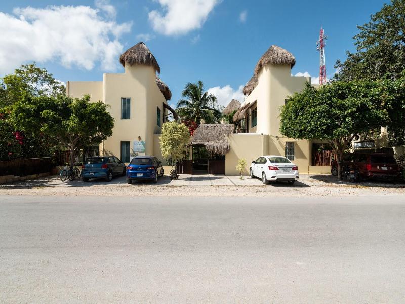 Villas Akalan image