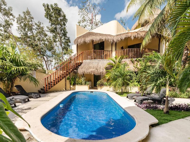 Villas Akalan image