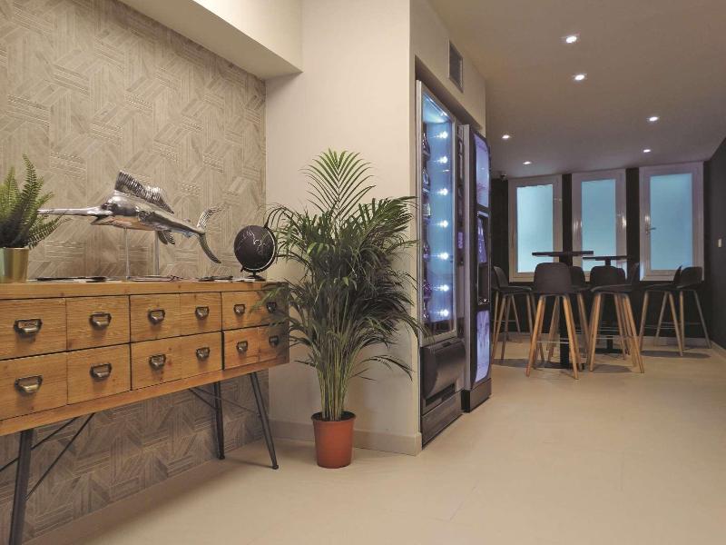 Bilbao City Center by Abba Suites image