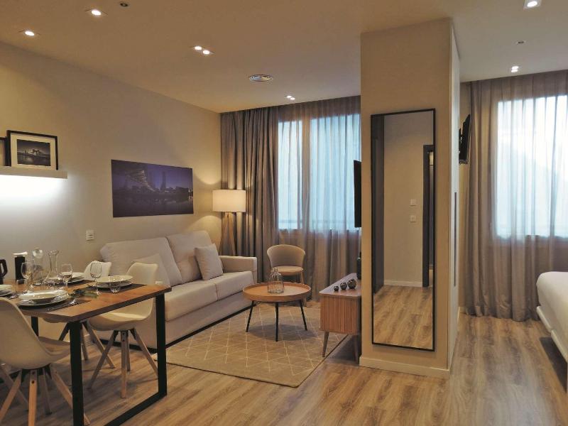 Bilbao City Center by Abba Suites image