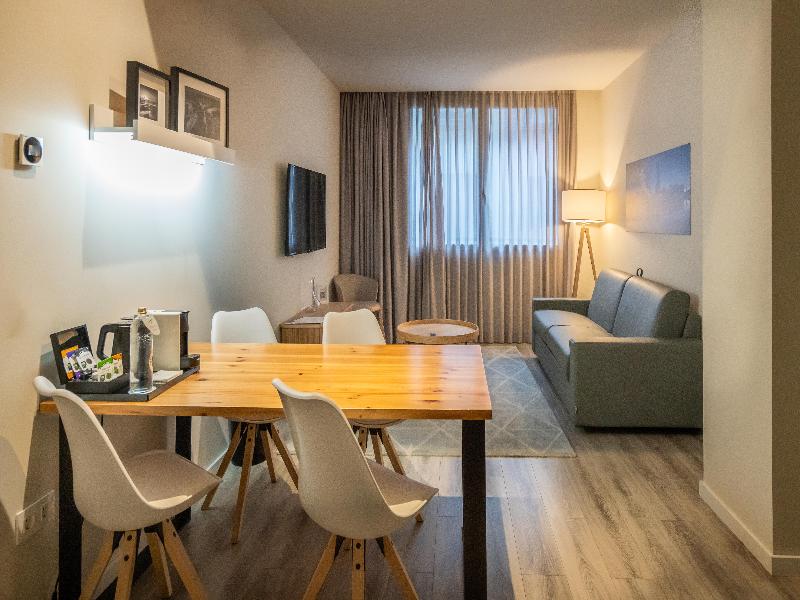 Bilbao City Center by Abba Suites image
