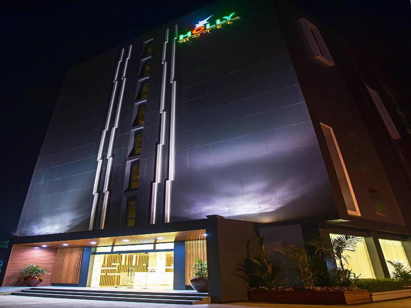 Holly Hotel Myanmar image
