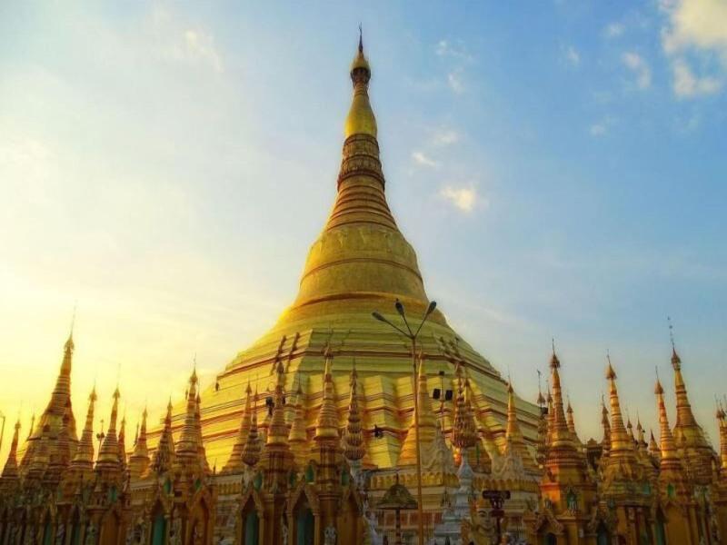 Holly Hotel Myanmar image