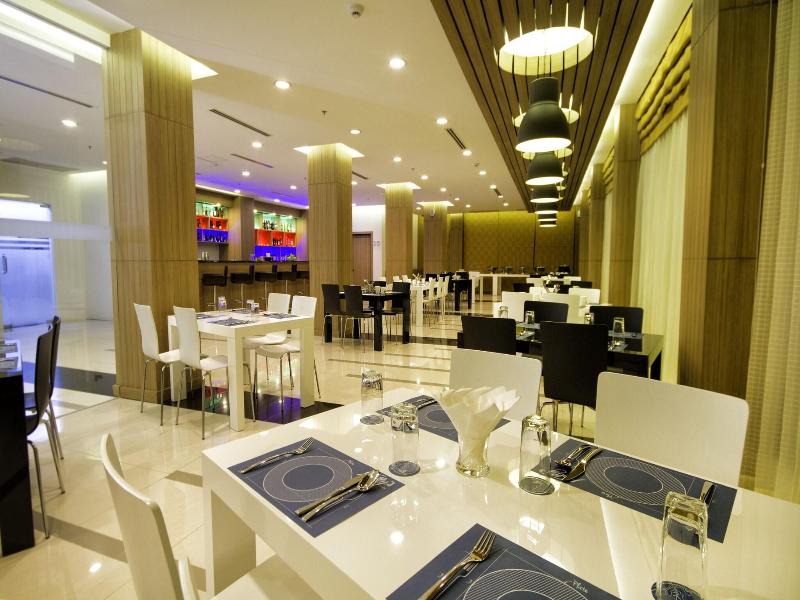 Holly Hotel Myanmar image