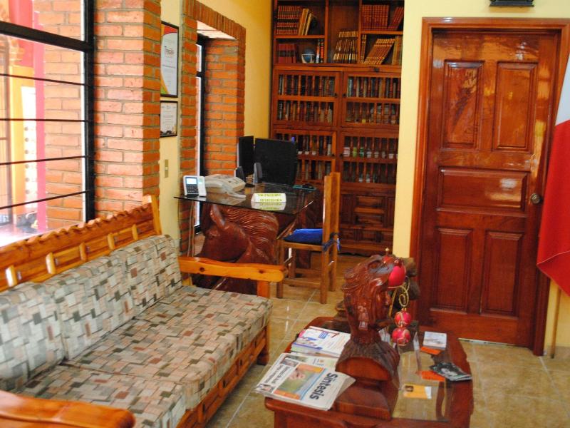 Posada La Casona De Cortes