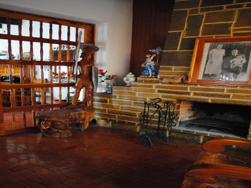 Posada La Casona De Cortes