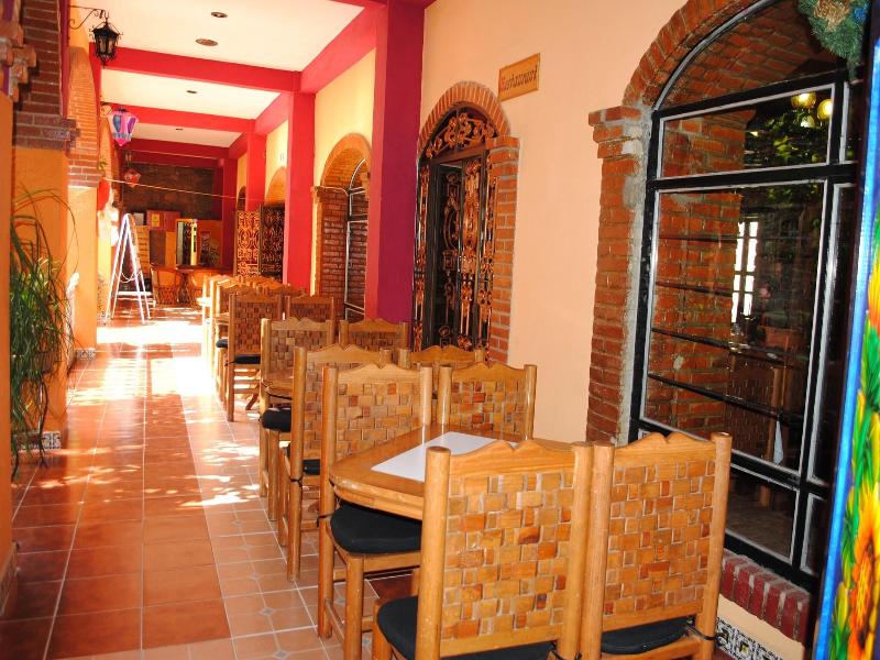 Posada La Casona De Cortes