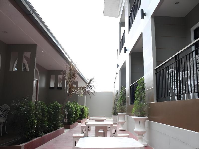 Bee Orchid Pool Villa — photo 27
