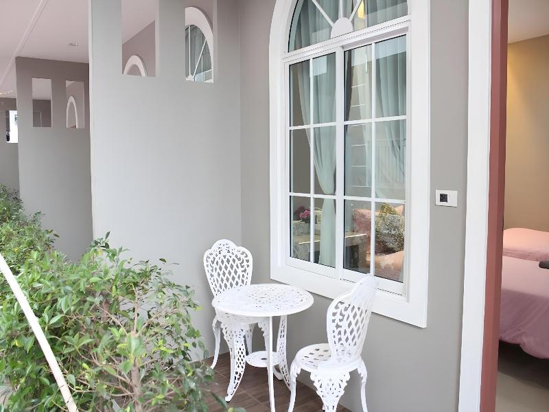 Bee Orchid Pool Villa — photo 28